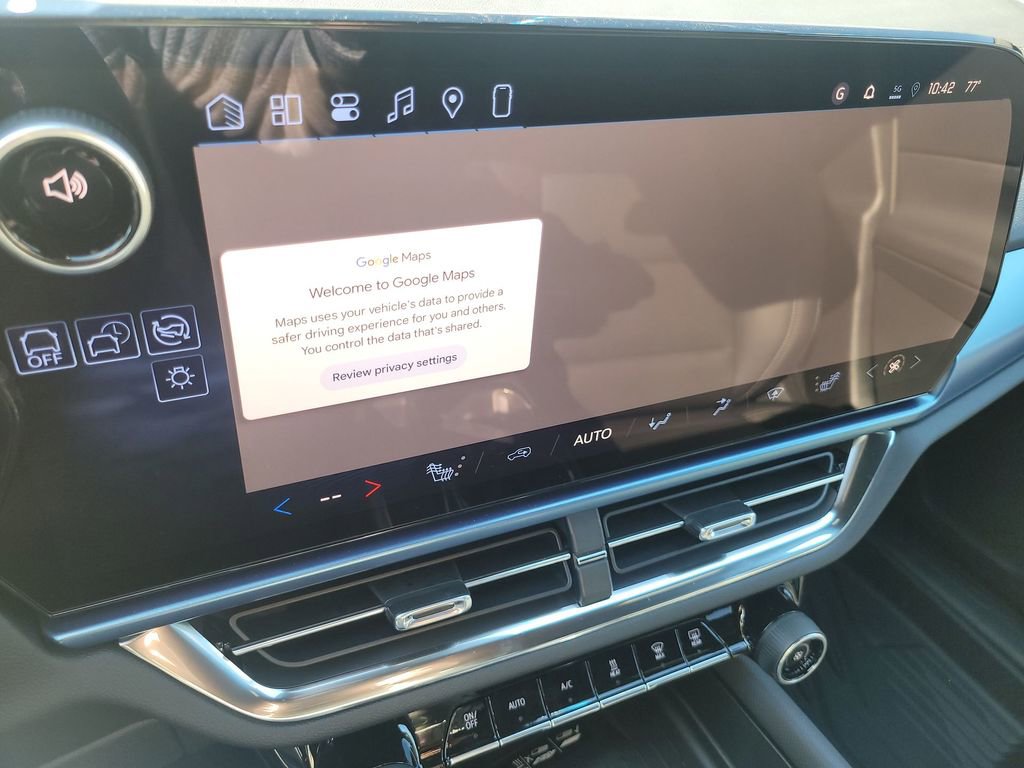 New 2026 Chevrolet Equinox EV LT image 14