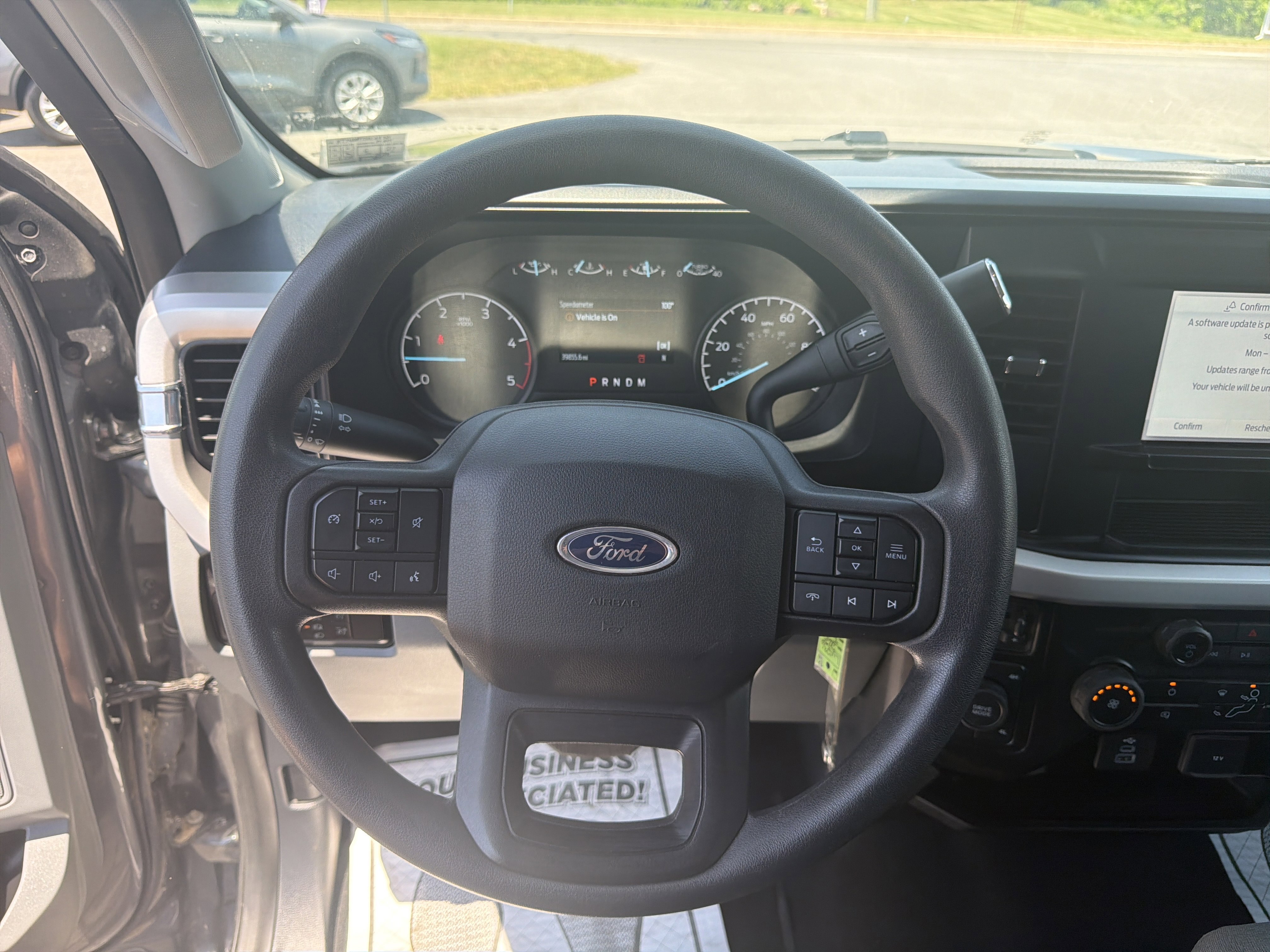 Used 2025 Ford F250 XLT AWD/4WD image 17