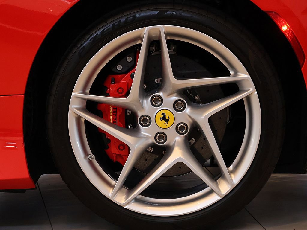 Certified 2021 Ferrari F8 Tributo RWD image 61