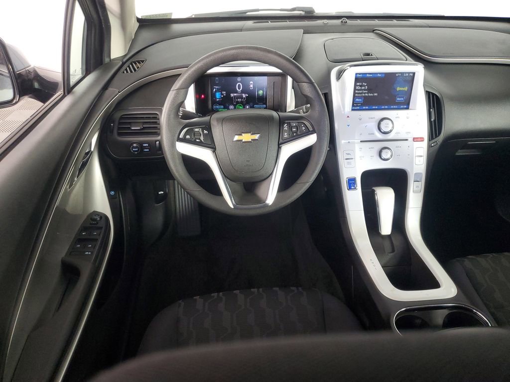 Used 2013 Chevrolet Volt FWD image 14