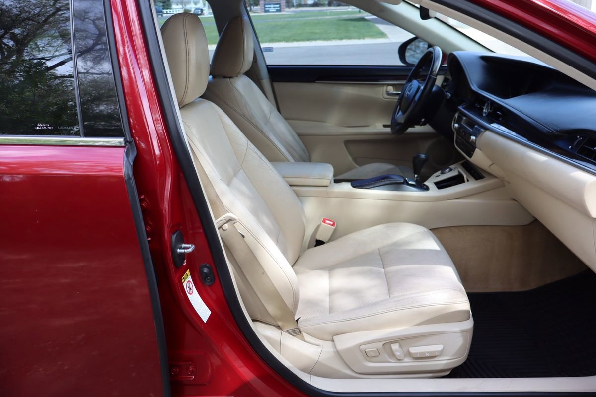Used 2014 Lexus ES 350 image 22