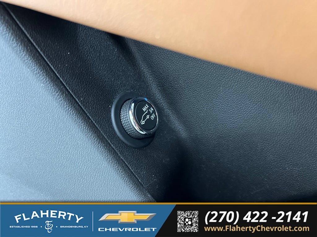 Used 2020 Cadillac XT5 Premium Luxury w/ LPO, Floor Liner Package AWD/4WD image 24