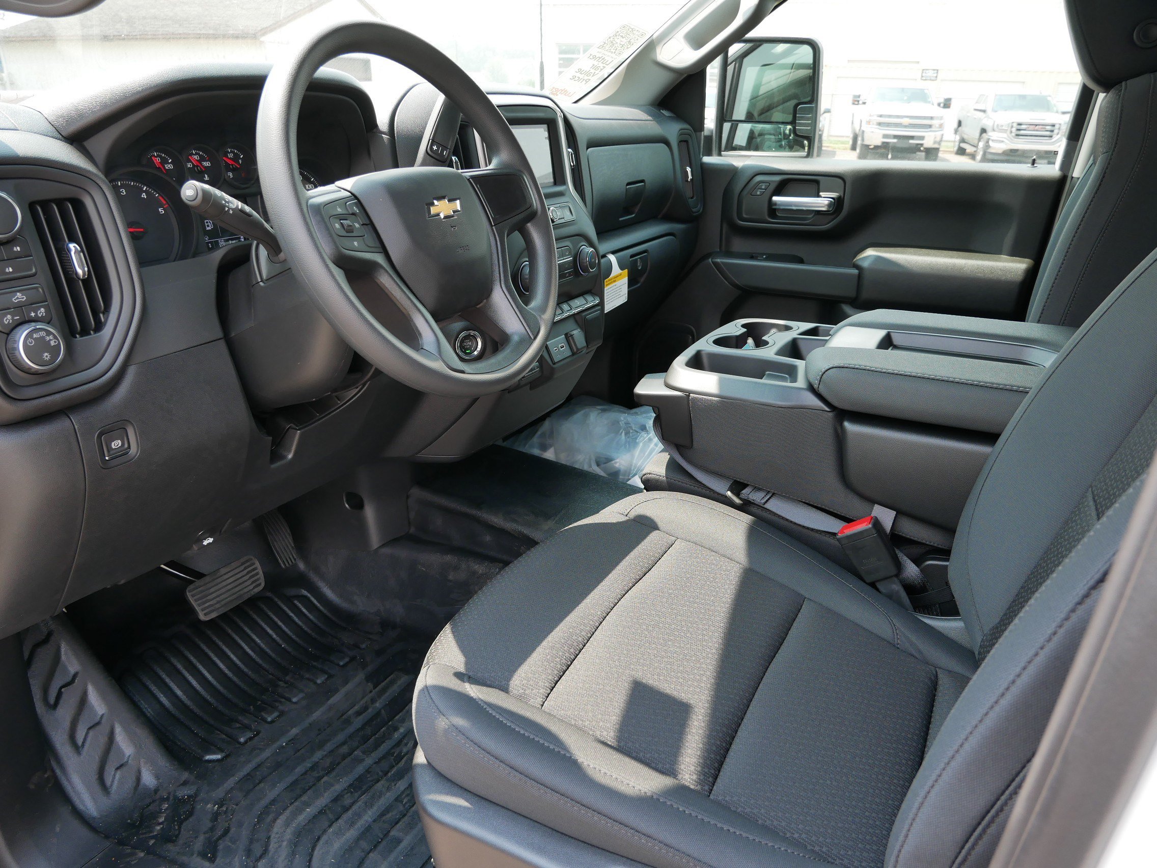 New 2026 Chevrolet Silverado 2500 W/T w/ WT Convenience Package AWD/4WD image 11