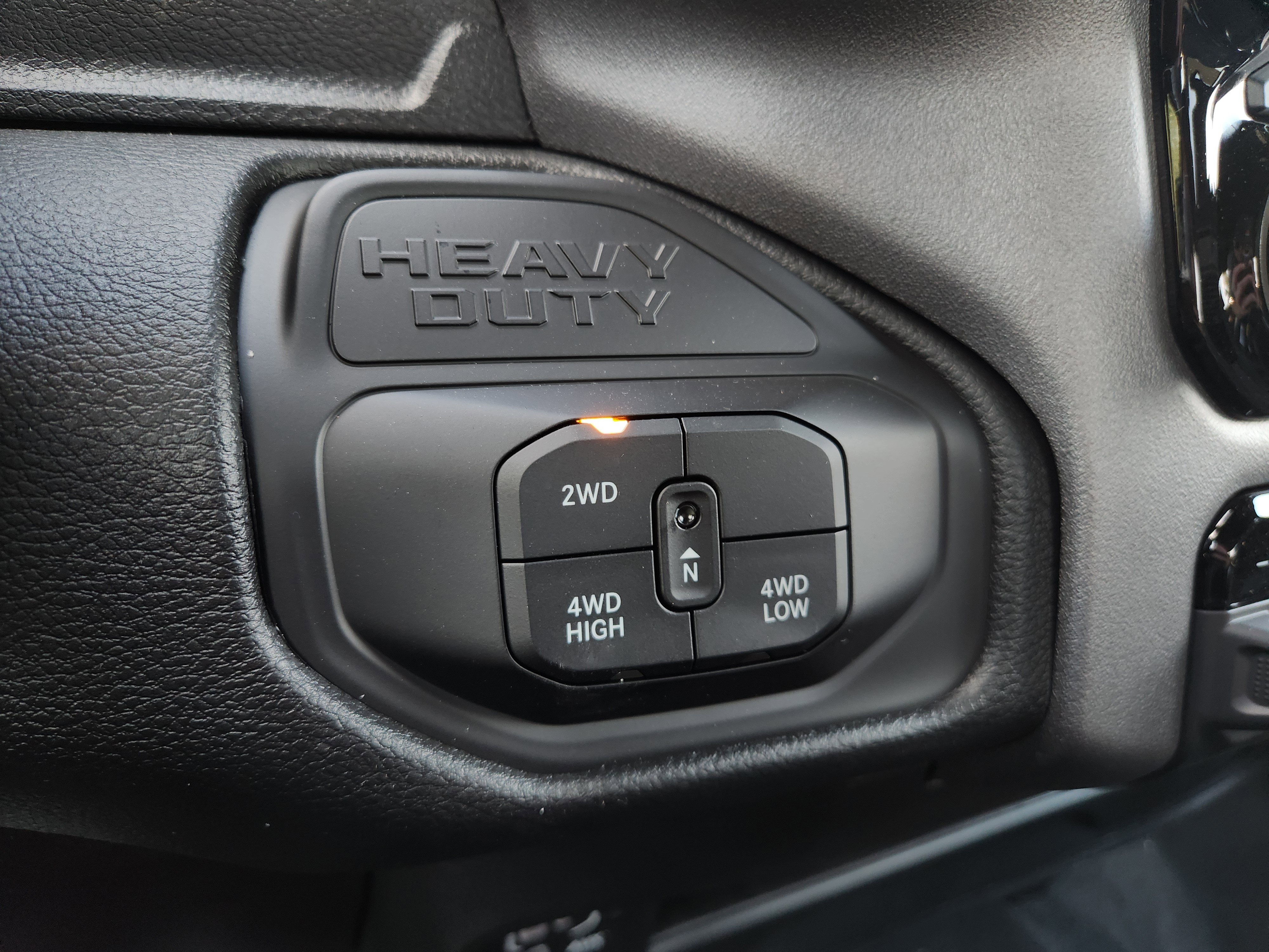 New 2026 RAM 3500 Big Horn AWD/4WD image 8