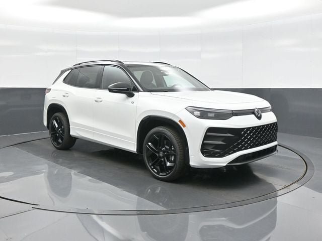 New 2026 Volkswagen Tiguan SE R-Line AWD/4WD image 1