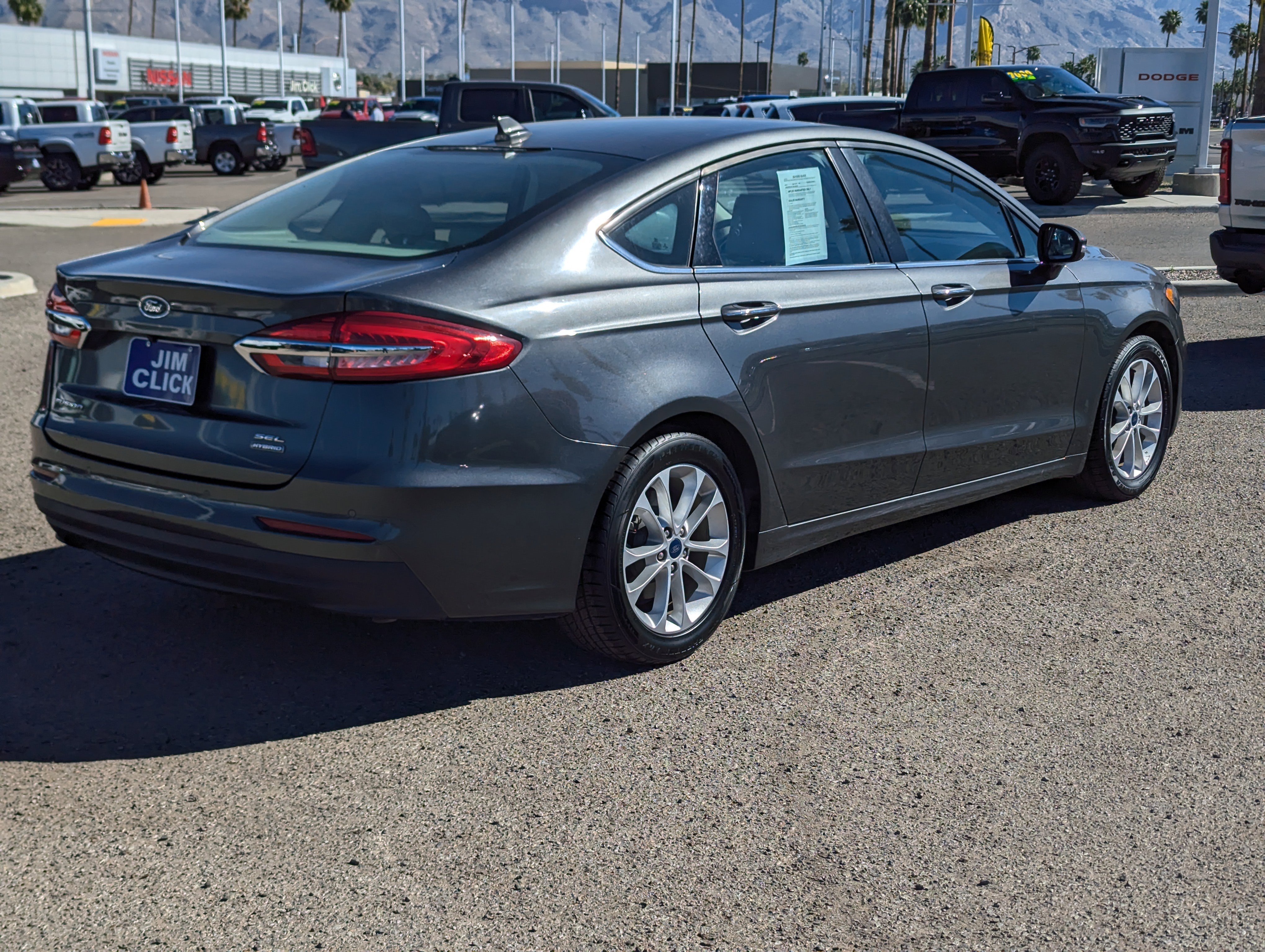 Used 2020 Ford Fusion SEL image 2