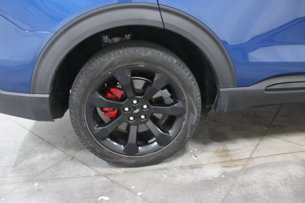 Used 2023 Ford Explorer ST w/ Equipment Group 401A AWD/4WD image 16