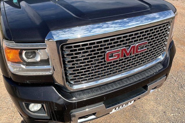 Used 2015 GMC Sierra 3500 Denali AWD/4WD image 31