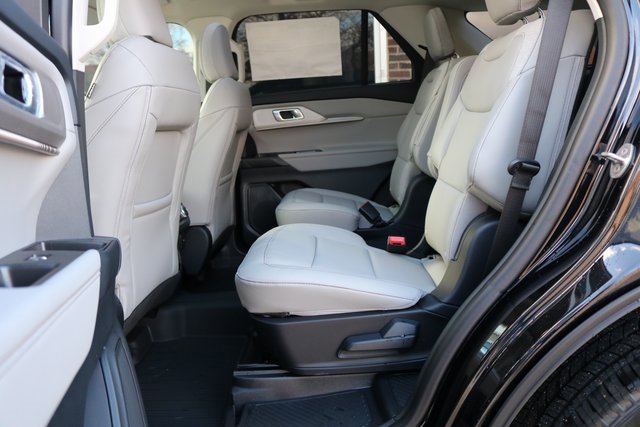 New 2026 Ford Explorer Active w/ Active Comfort Package image 17