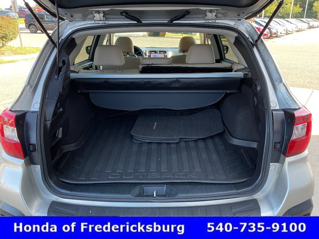 Used 2018 Subaru Outback 3.6R Limited AWD/4WD image 20