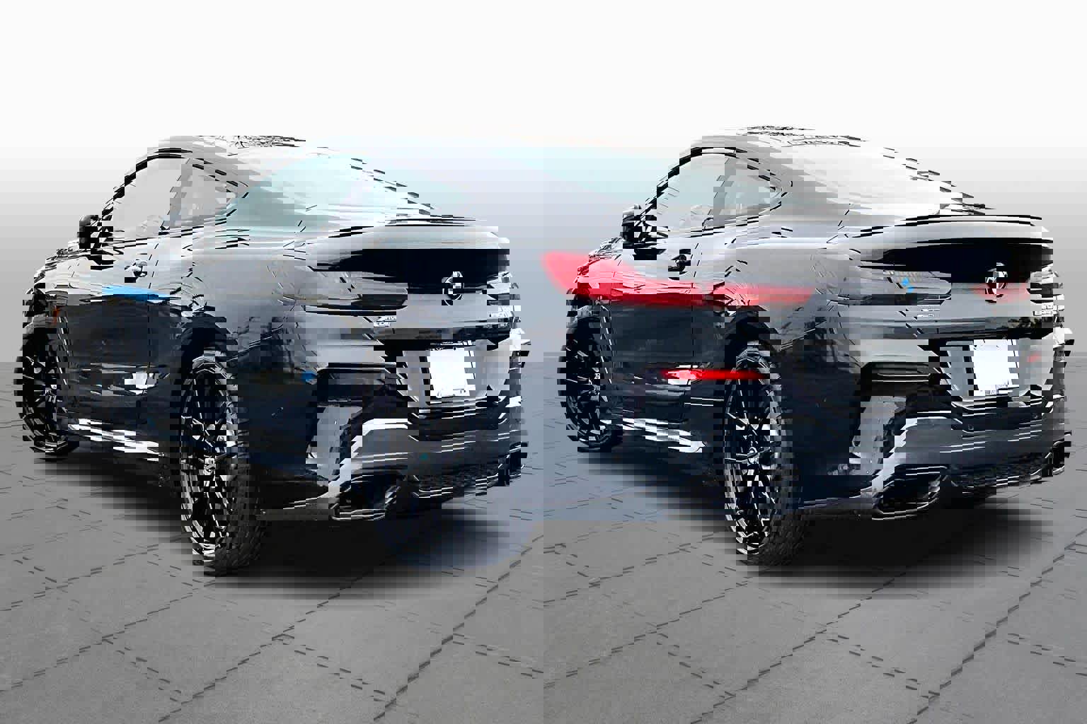 Used 2023 BMW M850i xDrive M850i xDrive w/ M Sport Professional Package image 12