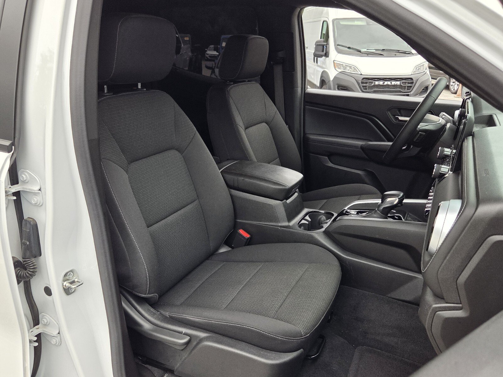 Certified 2024 Chevrolet Colorado LT w/ LT Convenience Package AWD/4WD image 22