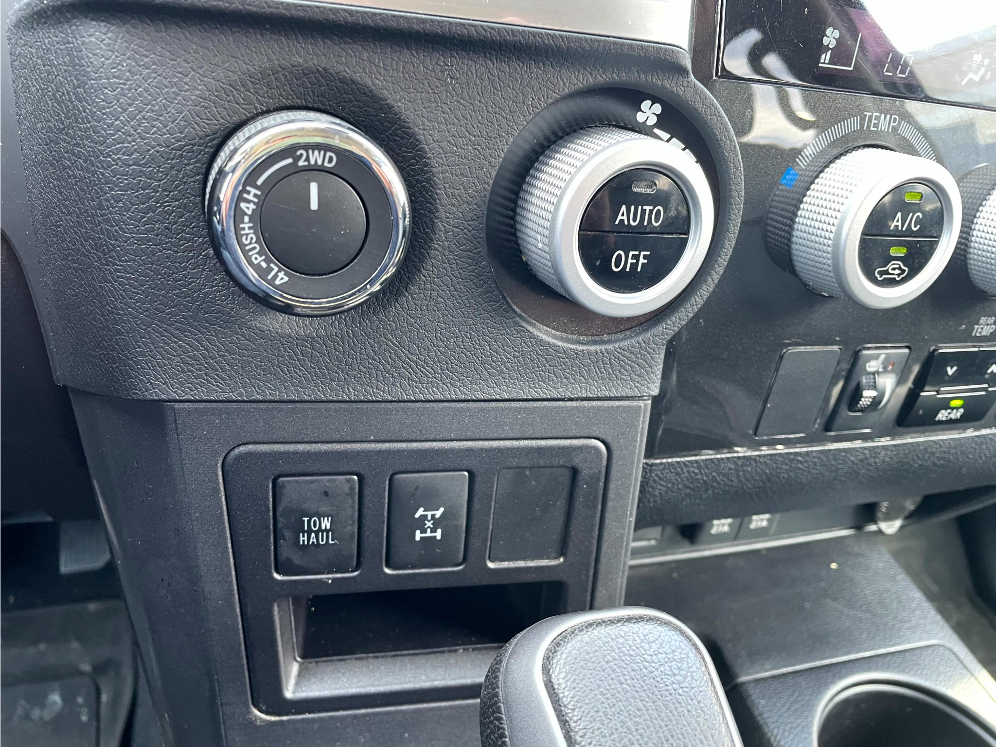 Used 2021 Toyota Sequoia TRD Pro AWD/4WD image 18