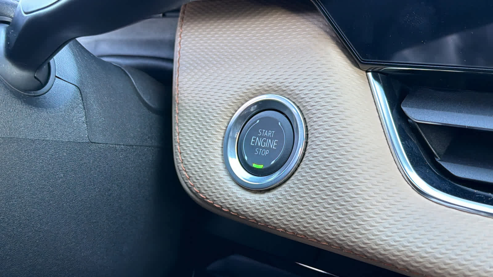 New 2026 Chevrolet Equinox ACTIV w/ Convenience Package III image 17