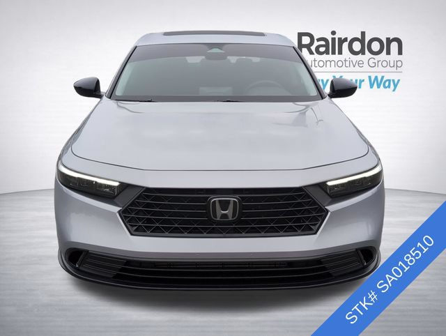 Used 2025 Honda Accord SE image 2