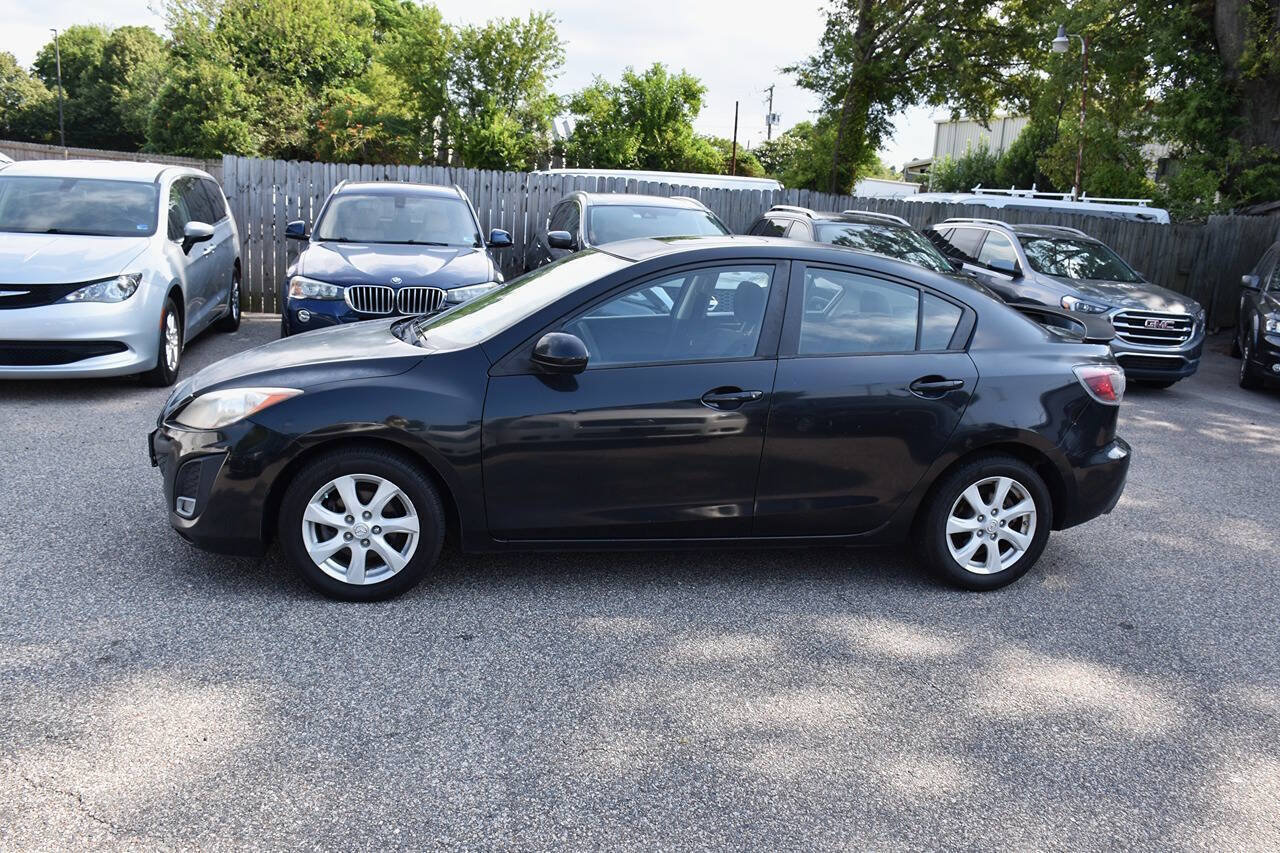 Used 2011 MAZDA MAZDA3 i Touring FWD image 3