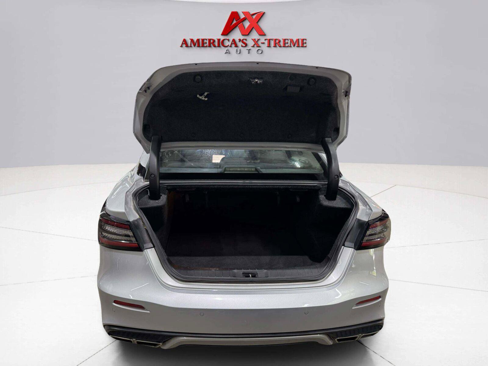 Used 2021 Nissan Maxima 3.5 SV w/ Floor Mat Group FWD image 41