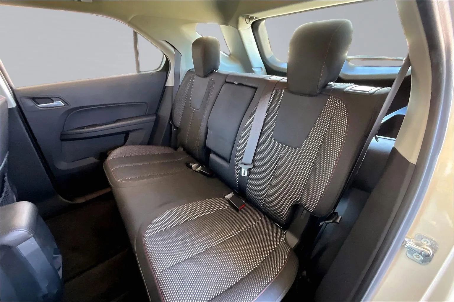 Used 2016 Chevrolet Equinox LS FWD image 19