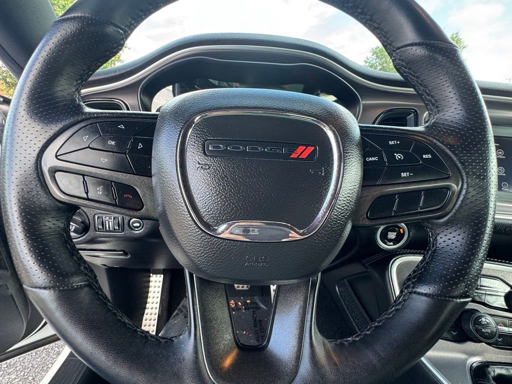 Used 2022 Dodge Challenger R/T w/ Blacktop Package image 24