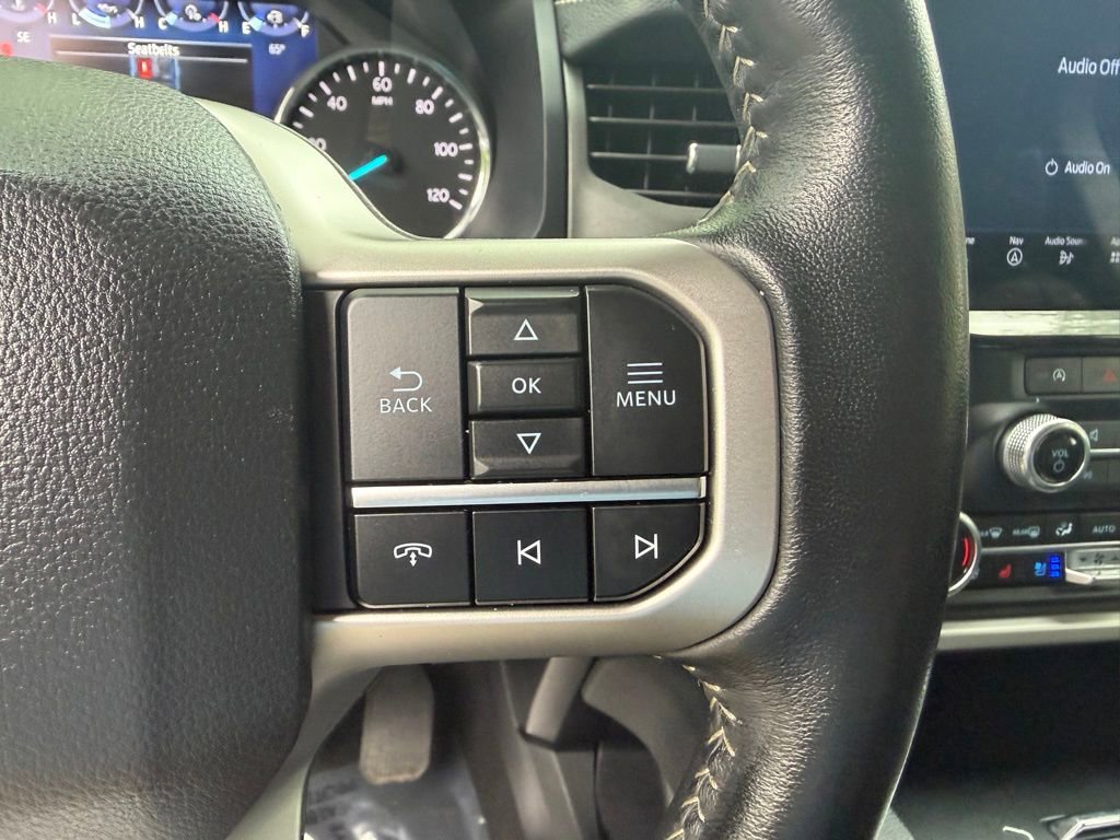 Used 2024 Ford Expedition XLT image 26