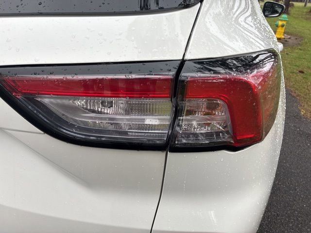 Used 2022 Ford Escape SEL image 14