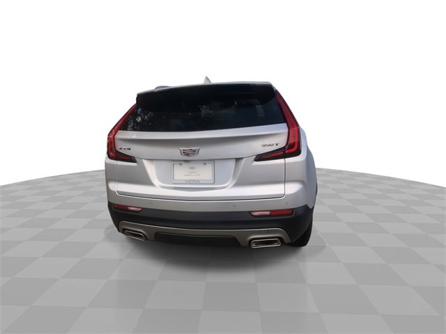 Certified 2022 Cadillac XT4 Premium Luxury w/ Enhanced Visibility Package image 12
