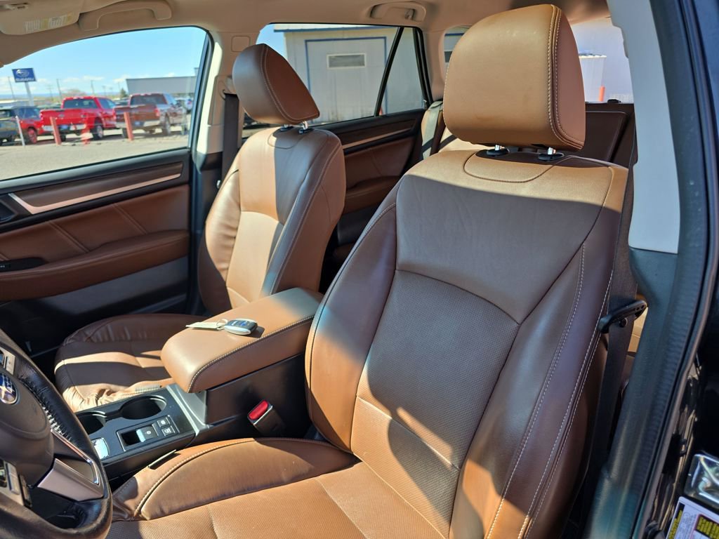 Used 2017 Subaru Outback 3.6R Touring image 10