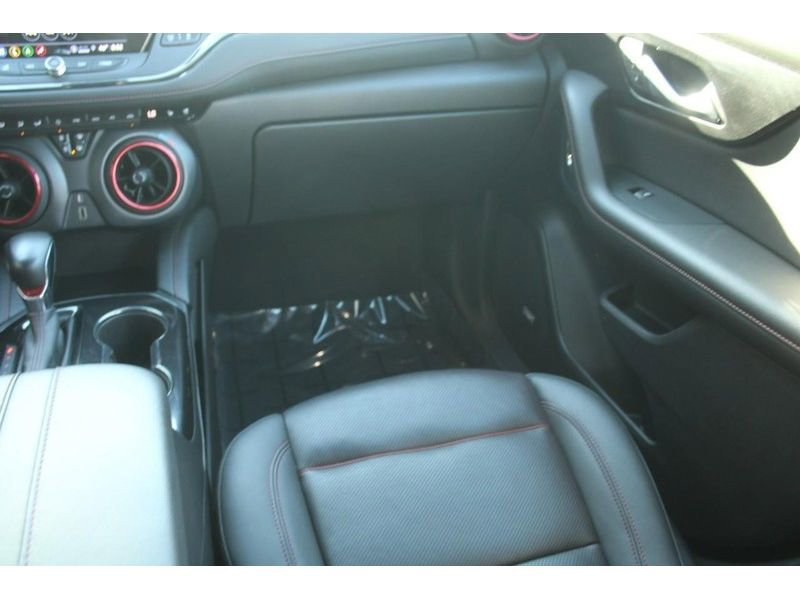 Used 2022 Chevrolet Blazer RS w/ Enhanced Convenience Package AWD/4WD image 17