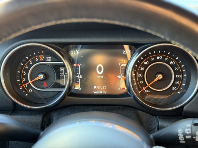 Used 2019 Jeep Wrangler Unlimited Sahara image 8