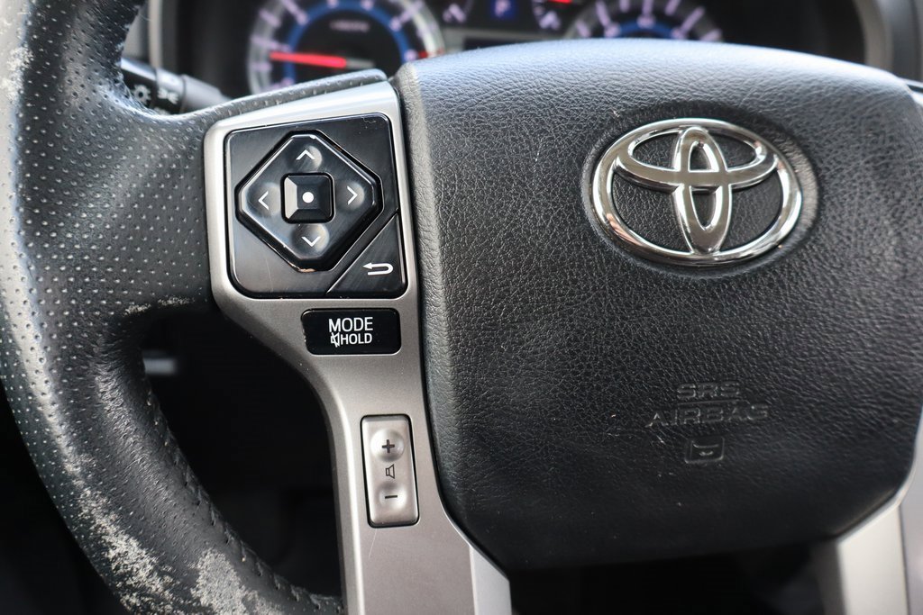 Used 2016 Toyota 4Runner SR5 image 6