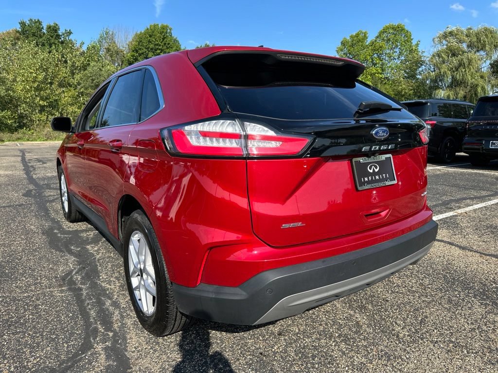 Used 2023 Ford Edge SEL AWD/4WD image 9