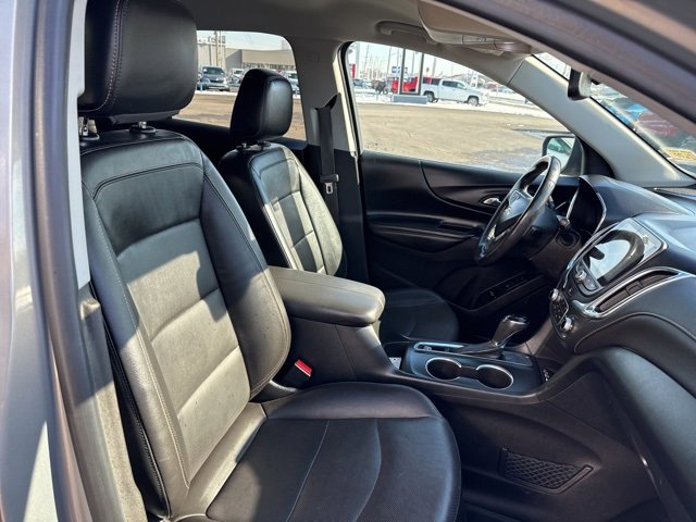 Used 2018 Chevrolet Equinox Premier image 17
