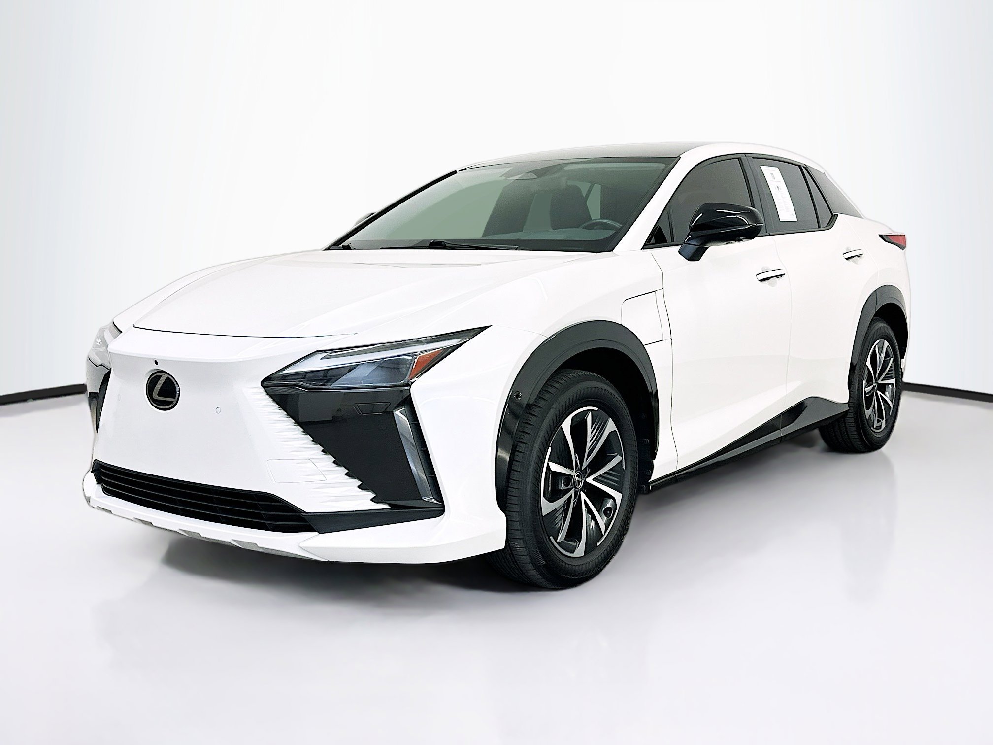 Used 2023 Lexus RZ 450e Premium w/ Technology Package AWD/4WD image 3
