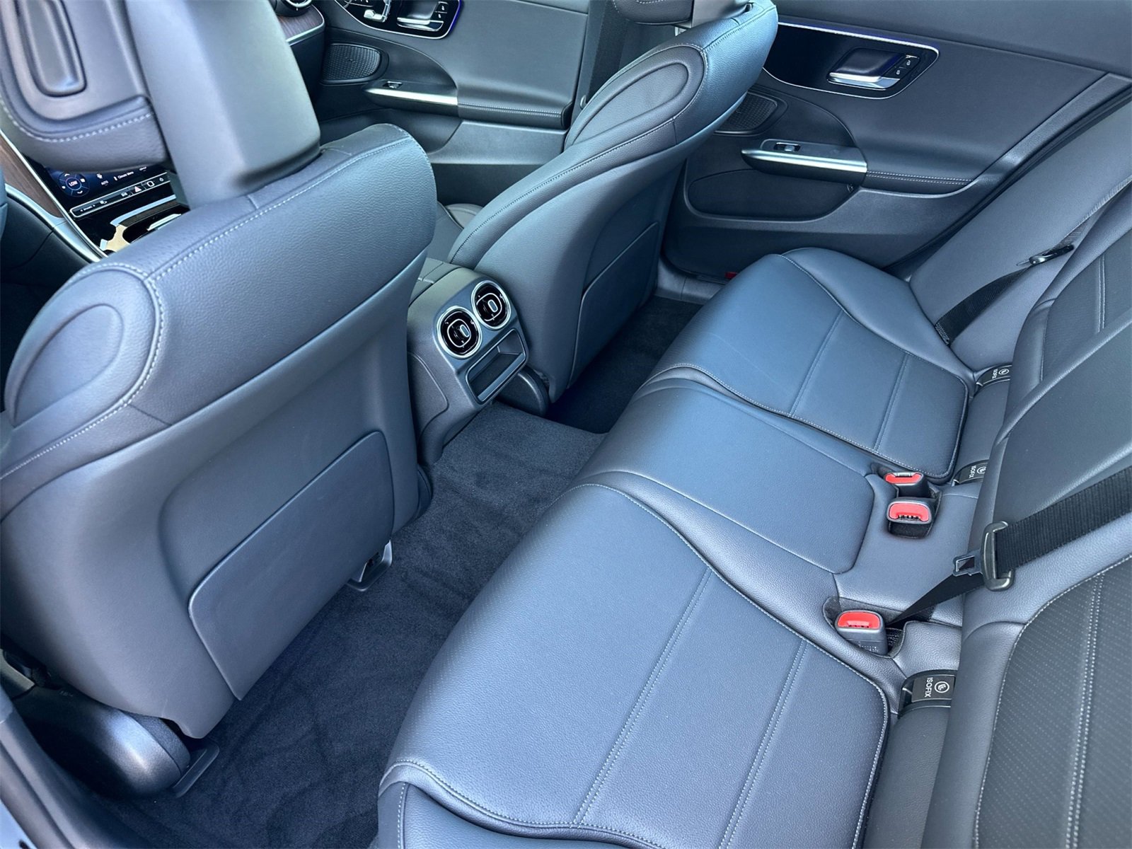 New 2025 Mercedes-Benz C 300 4MATIC Sedan image 12