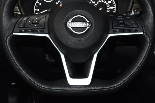 Used 2024 Nissan Altima 2.5 SV image 25