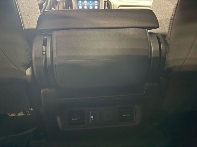 Used 2022 GMC Sierra 1500 SLE image 31