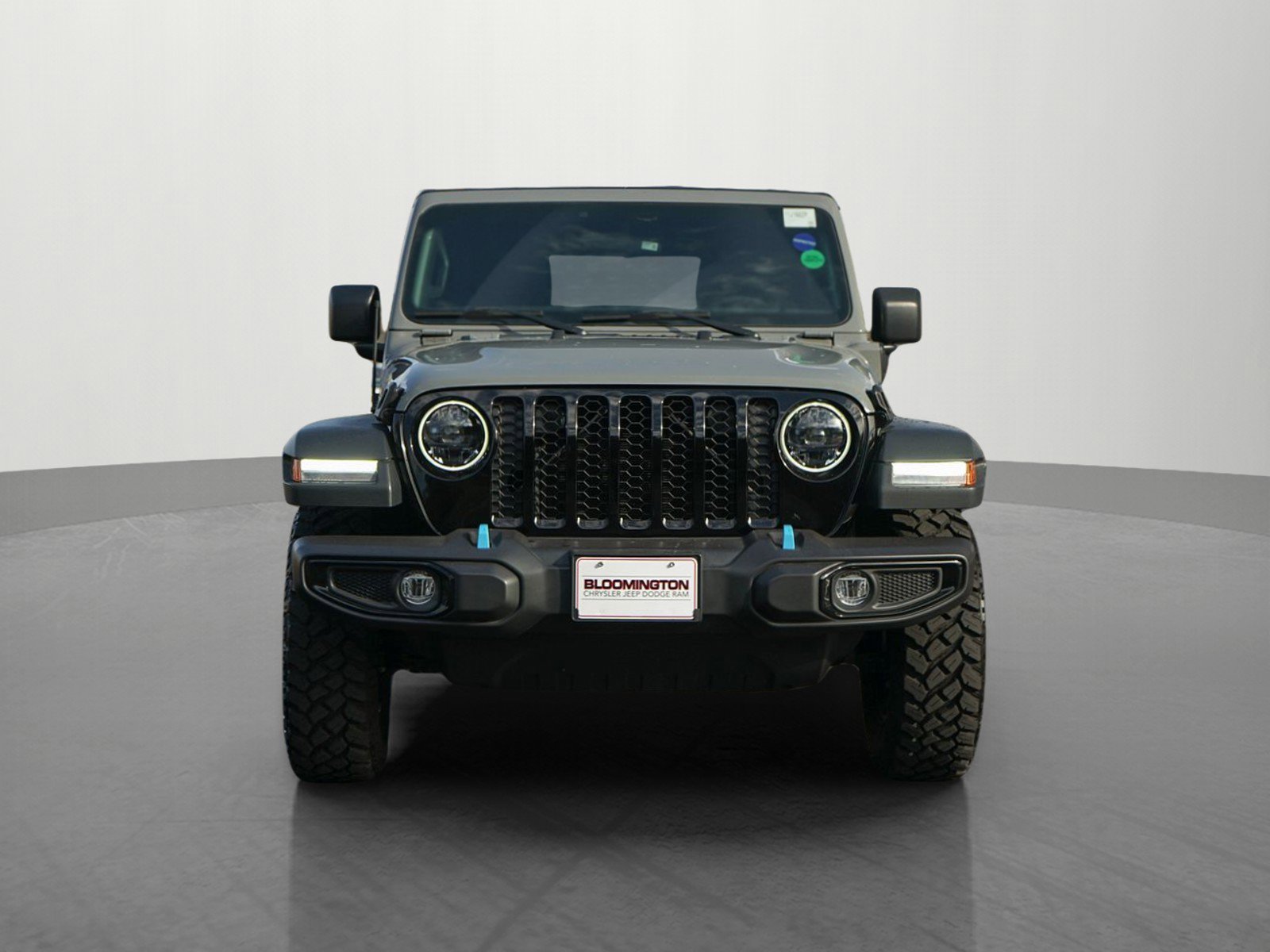 Used 2023 Jeep Wrangler Unlimited w/ Cold Weather Group image 2