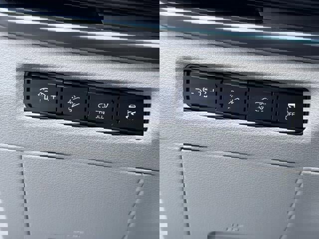 Used 2023 Kia Telluride EX w/ EX Captain's Chair Package image 36