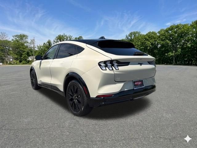 Used 2025 Ford Mustang Mach-E Premium w/ Sport Appearance Package AWD/4WD image 6