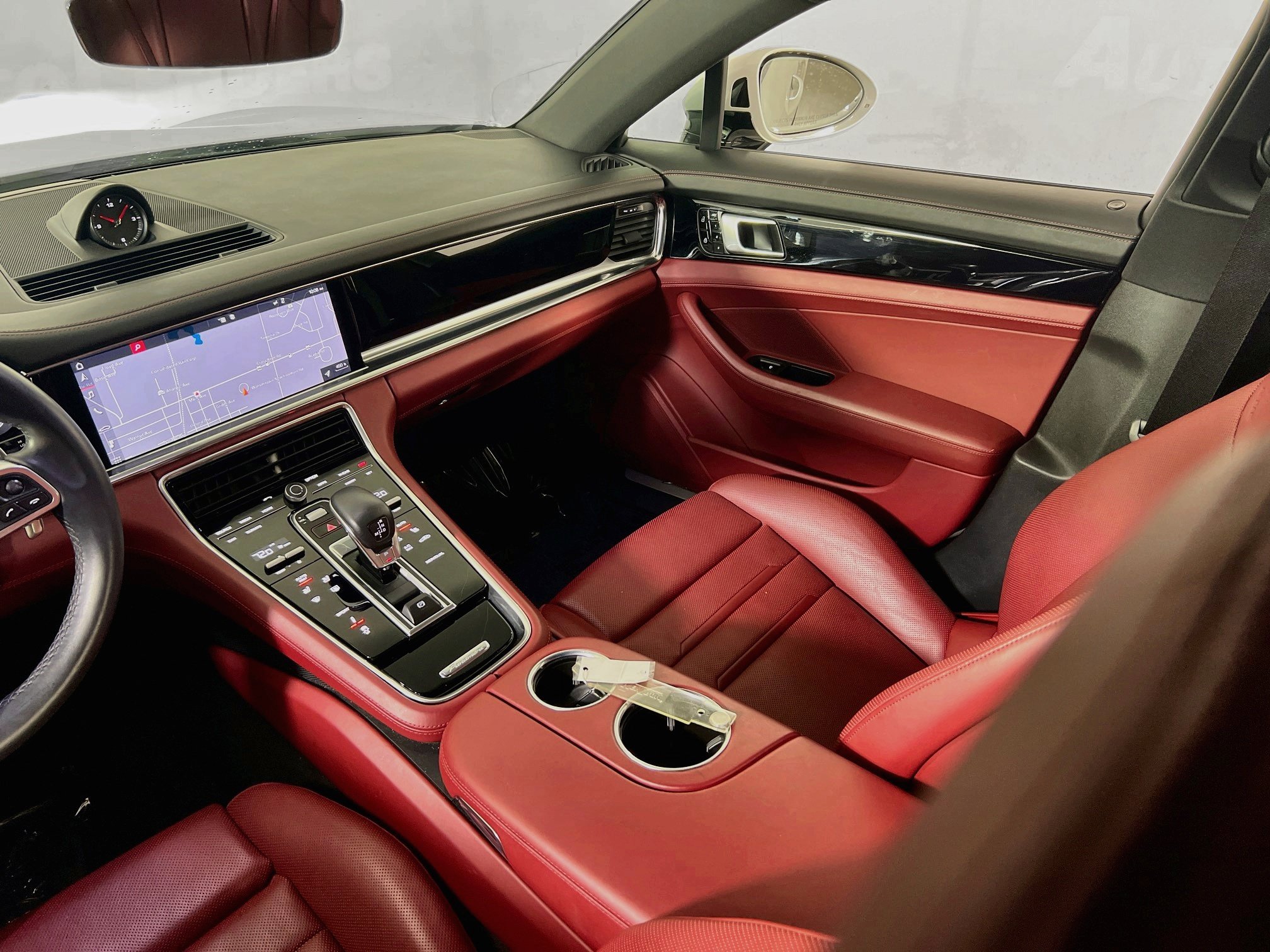 Used 2020 Porsche Panamera 4 AWD/4WD image 24