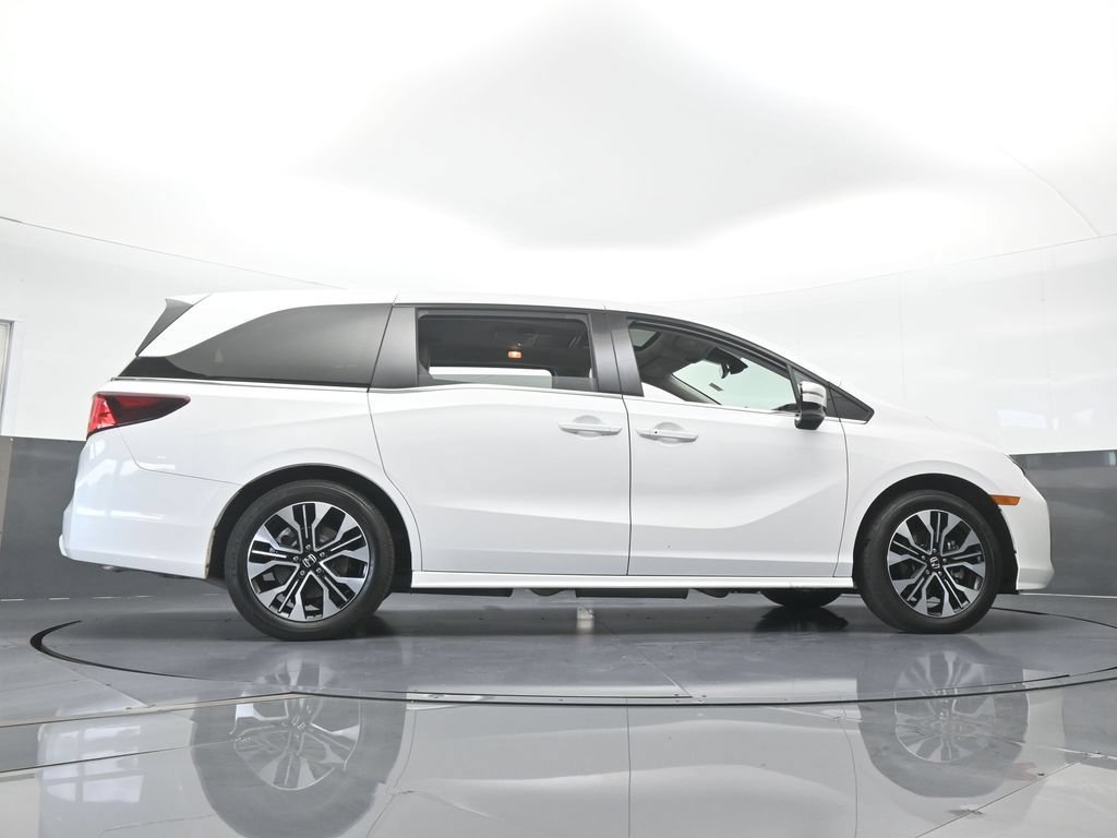 Used 2025 Honda Odyssey Elite image 69