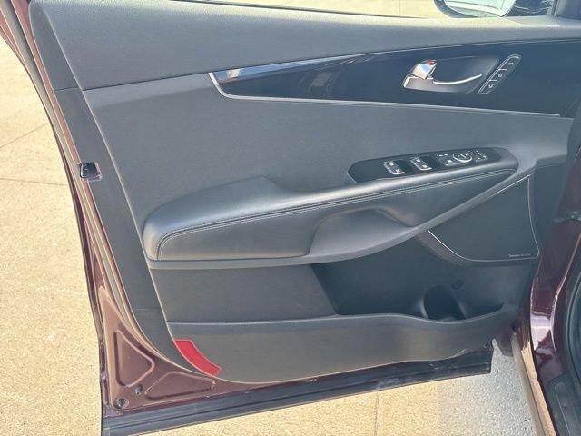 Used 2019 Kia Sorento SX w/ SX Touring Package image 18