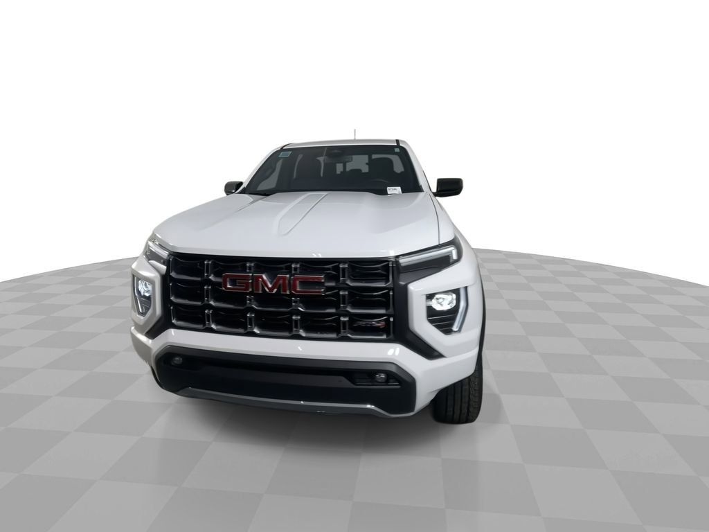 Used 2025 GMC Canyon AT4 image 3