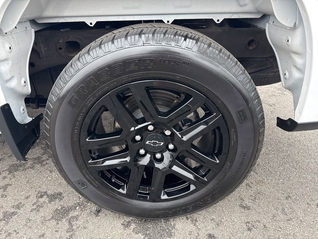 Used 2023 Chevrolet Silverado 1500 Custom image 31
