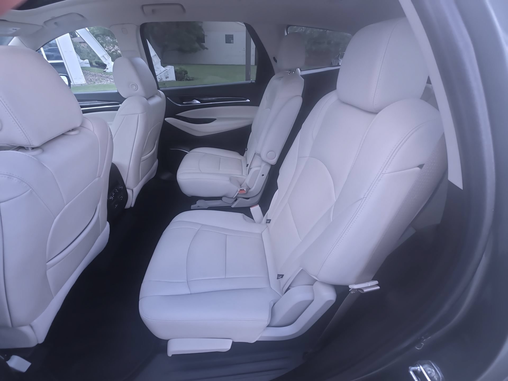 Certified 2022 Buick Enclave Premium w/ Experience Buick Package AWD/4WD image 26