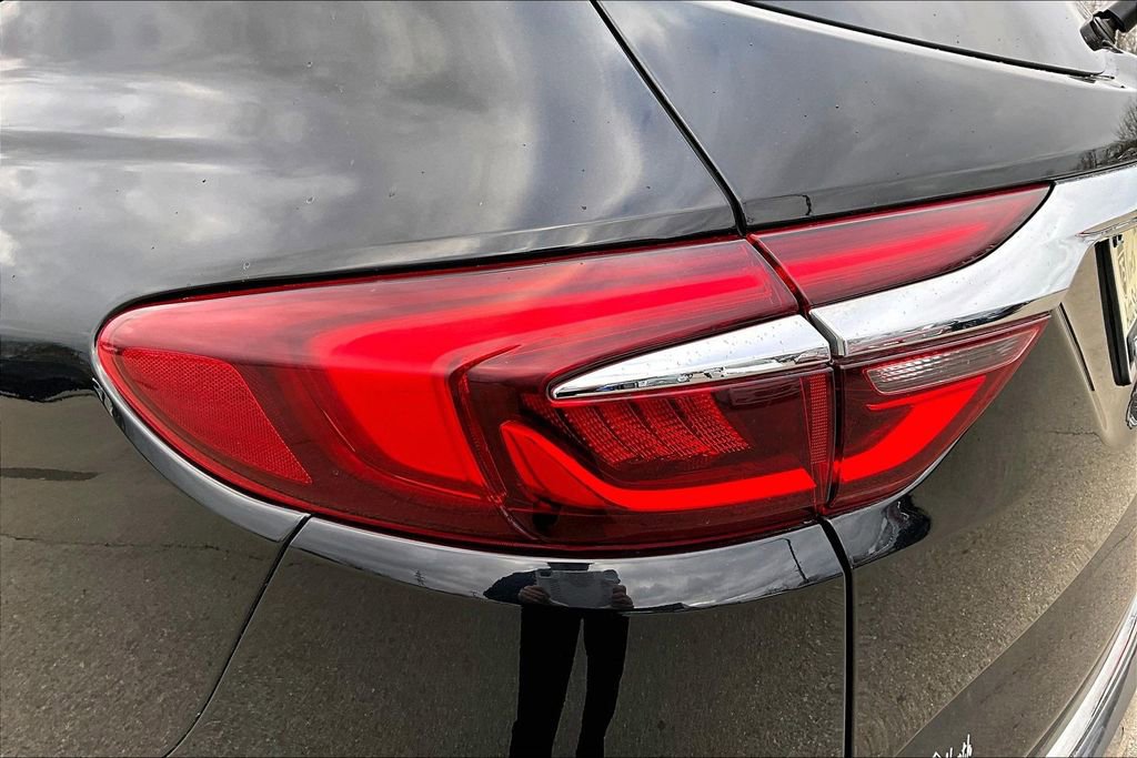 Used 2019 Buick Enclave Premium image 23