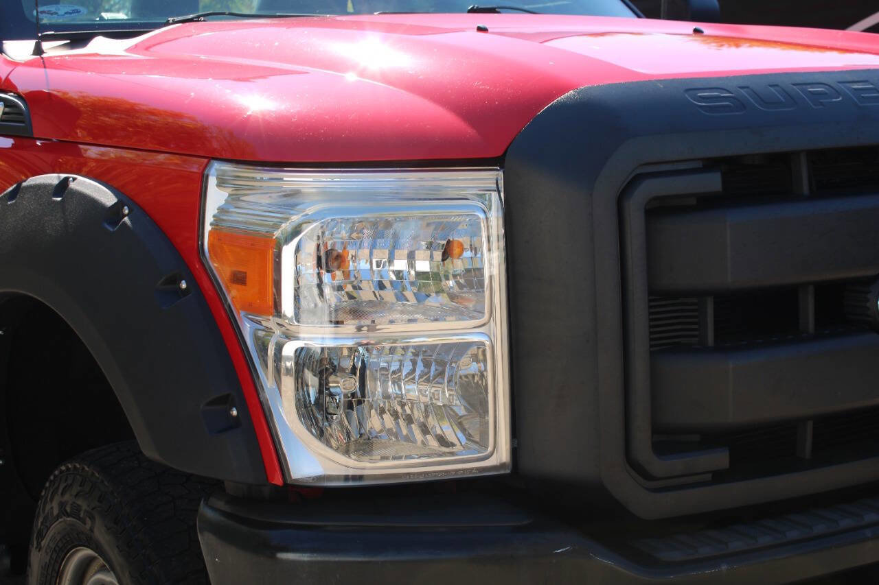 Used 2016 Ford F250 XL w/ Snow Plow Prep Package image 39