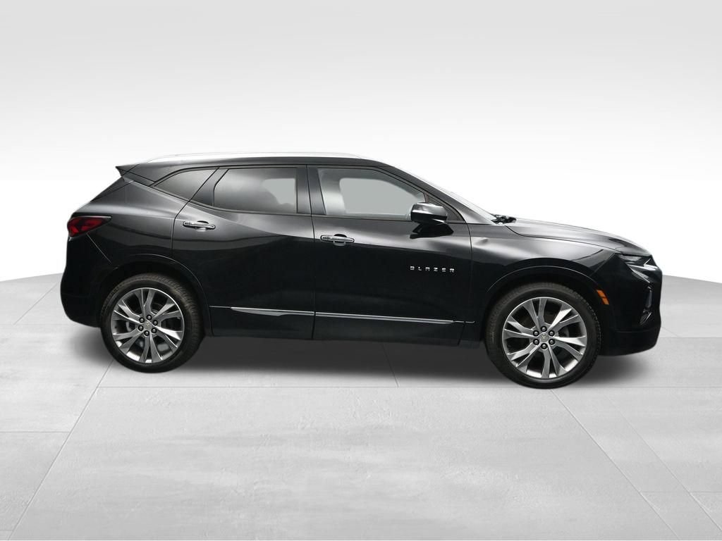 Used 2019 Chevrolet Blazer Premier w/ Sun and Wheels Package AWD/4WD image 6