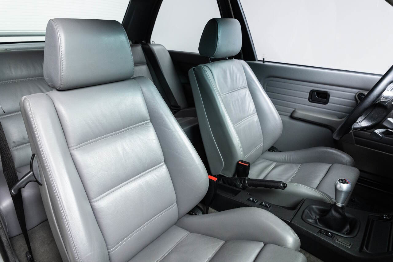Used 1990 BMW M3 Coupe image 57