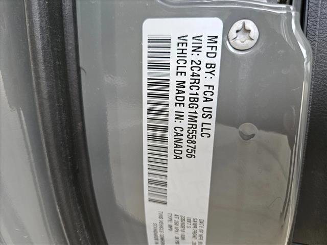 Used 2021 Chrysler Pacifica Touring-L w/ S Appearance Package FWD image 25